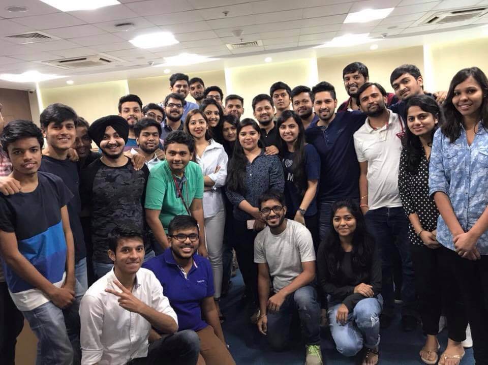 Twinkle Govindani with her students of NMIMS Business School (Batch I)